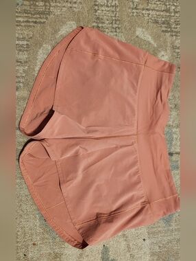 Lululemon Hotty Hot Shorts. Size 6. Coral Salmon Color. EUC